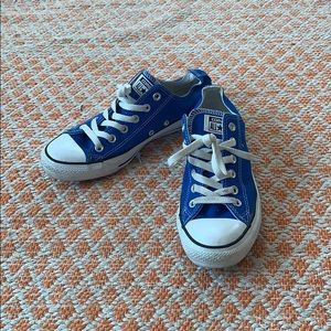 Blue converses